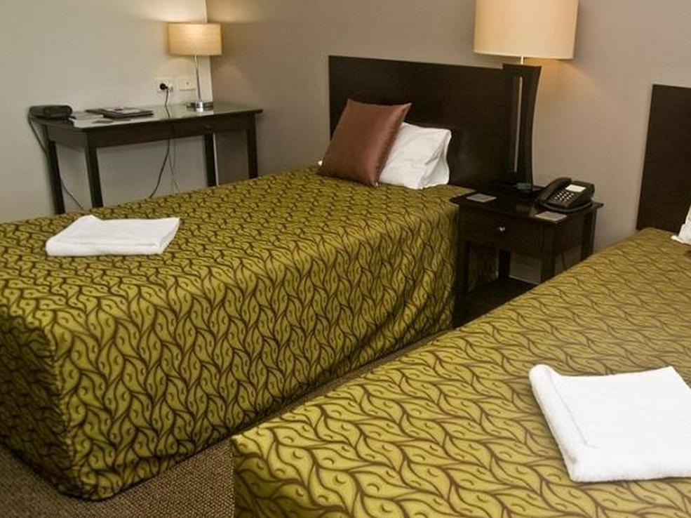Redcliffe Motor Inn Экстерьер фото