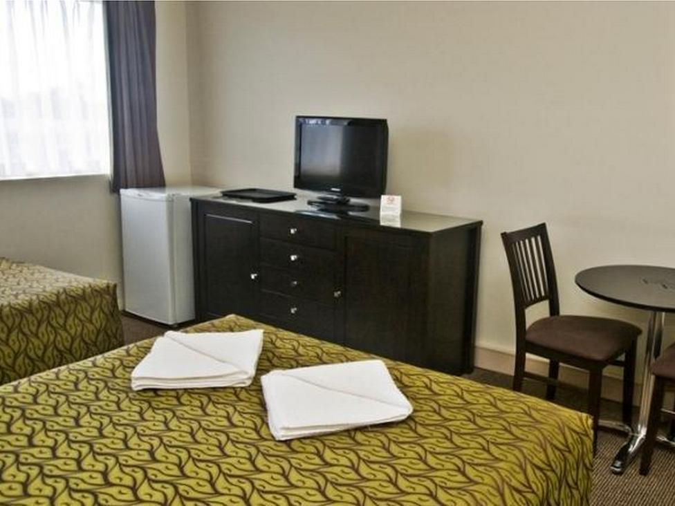 Redcliffe Motor Inn Экстерьер фото