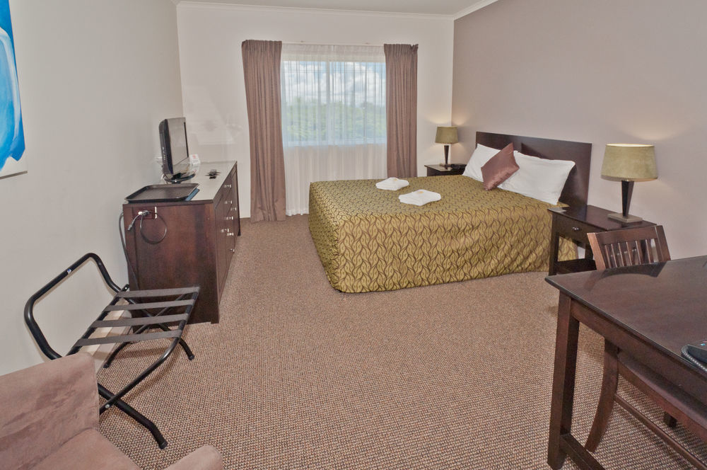 Redcliffe Motor Inn Экстерьер фото